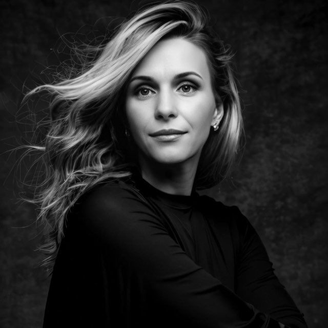 Yuliia Krysko, Sales Associate