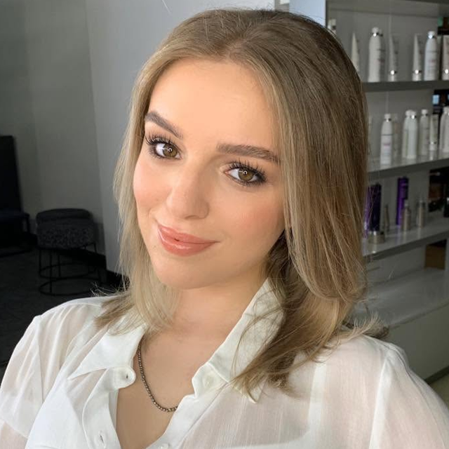 Alisa Geller, Sales Associate