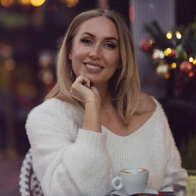 Olga Pogorila, Sales Associate