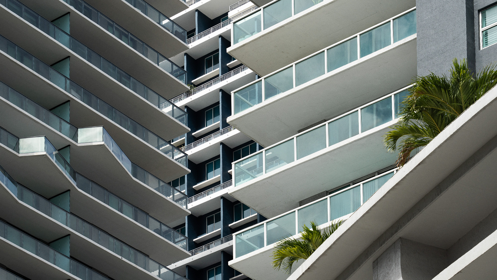 Miami Beach Condos in 2026: What Buyers Are Actually Paying — and Watching For