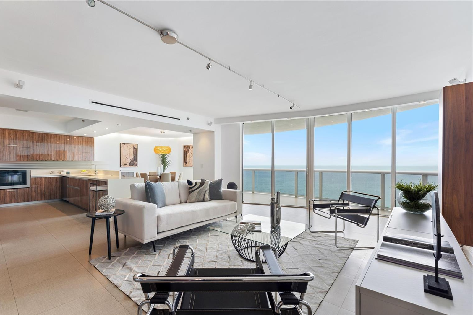 17201 Collins Ave #3805, Sunny Isles Beach, FL 33160