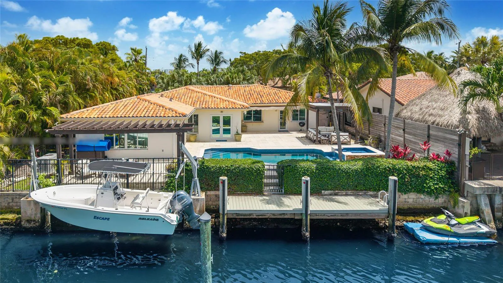 2085 Ixora Rd, North Miami, Florida
